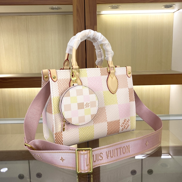 ルイヴィトンバッグ側面デザイン